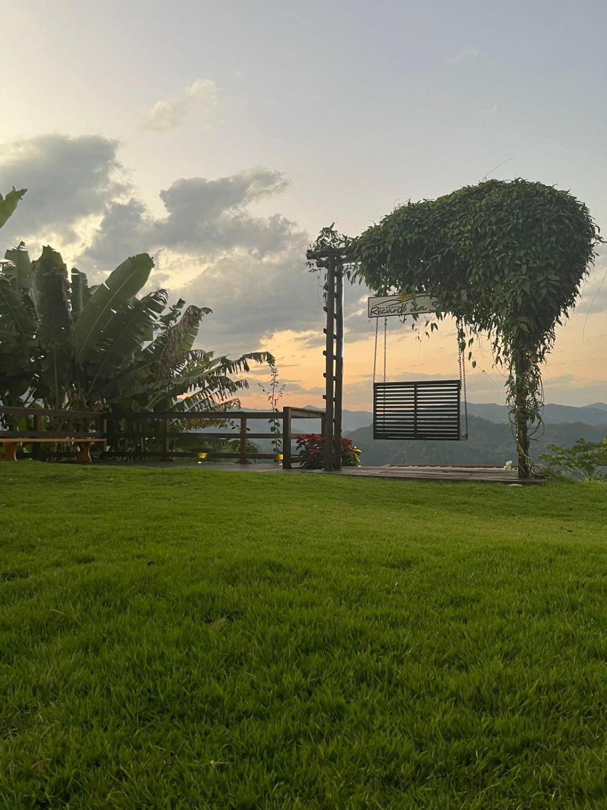 Pousada Recanto Da Serra Domingos Martins Exterior photo